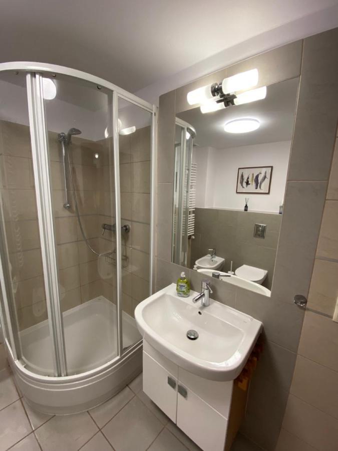 La Playa Apartament Z Ogrodkiem Хель Екстер'єр фото